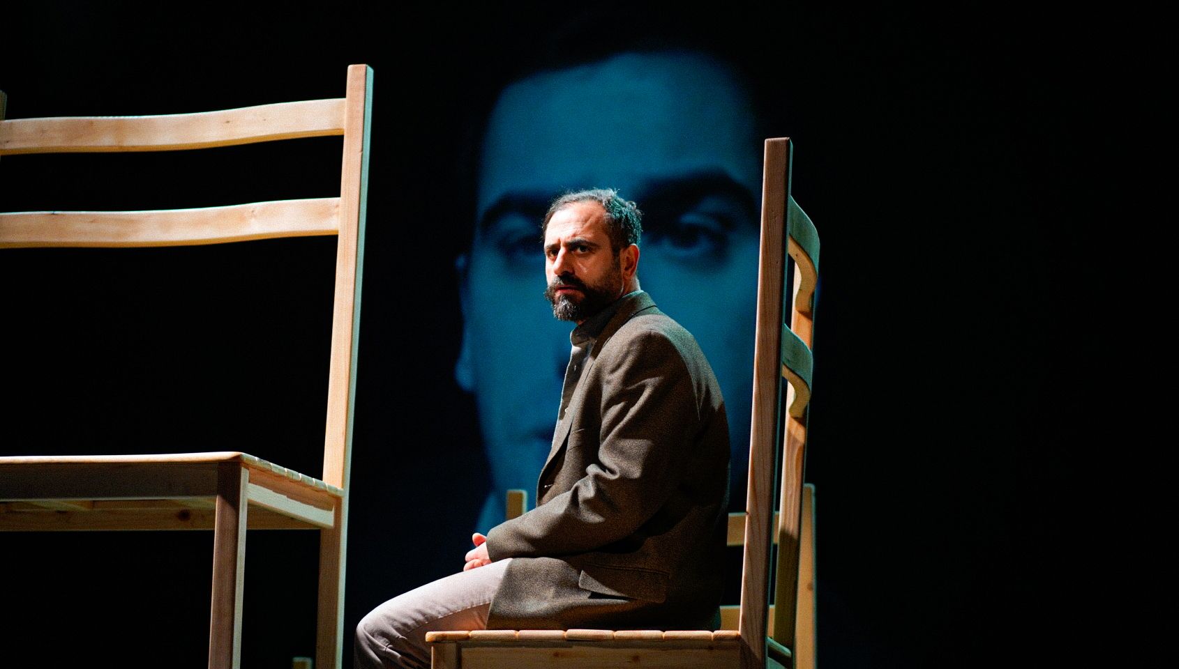 Yalnızlar İçin Çok Özel Bir Hizmet