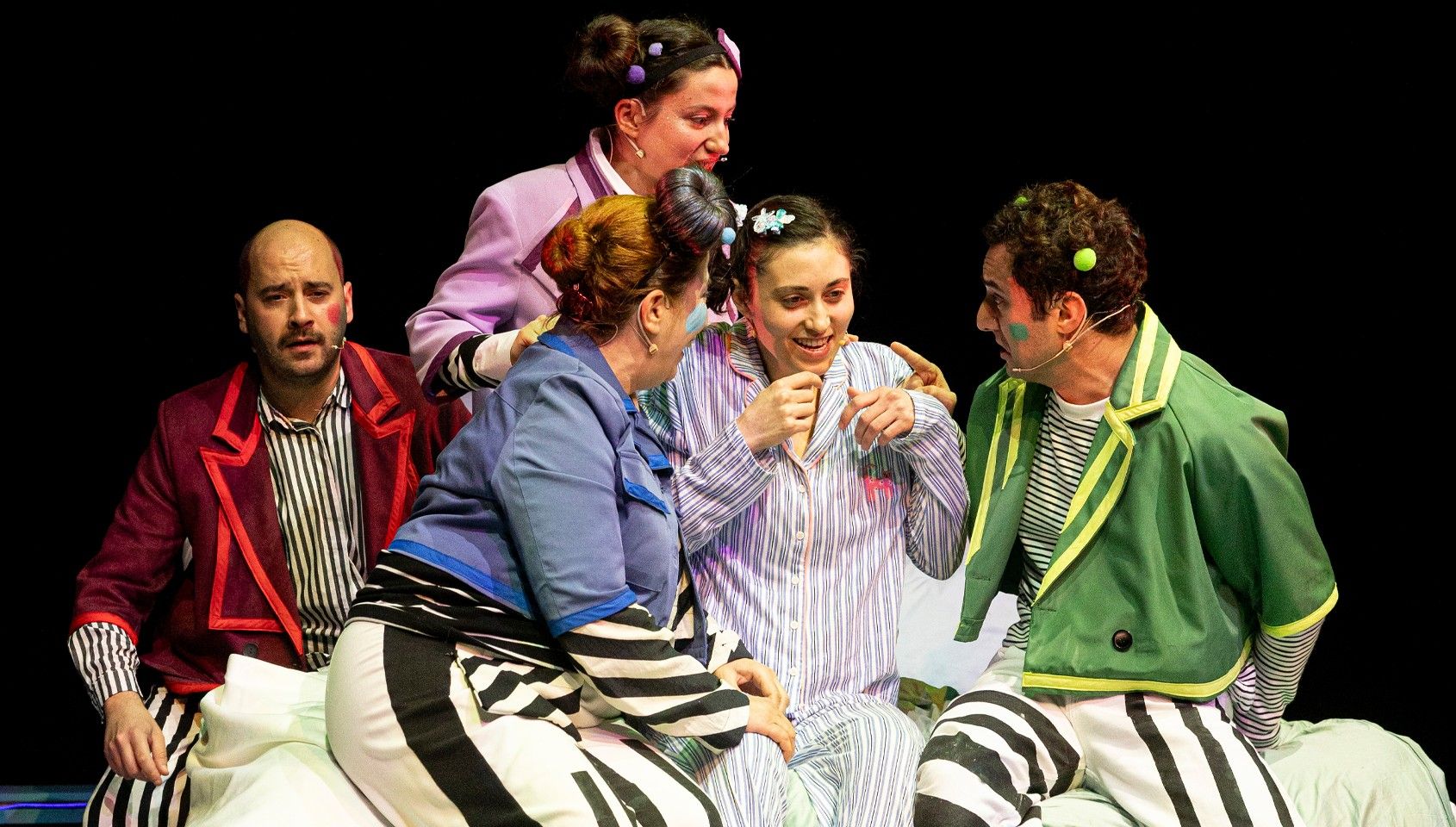 Önüm Arkam Duygularım Sobe